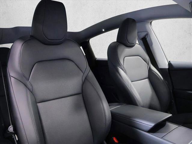 Used 2026 Tesla Model Y Long Range AWD/4WD image 29