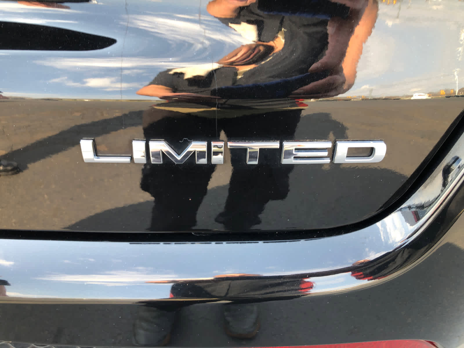 Used 2022 Jeep Compass Limited image 28