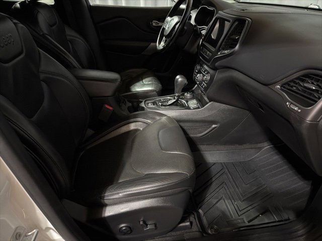 Used 2021 Jeep Cherokee Latitude Lux w/ Comfort/Convenience Group image 22