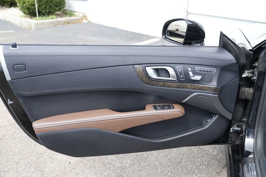 Used 2015 Mercedes-Benz SL 400 image 25