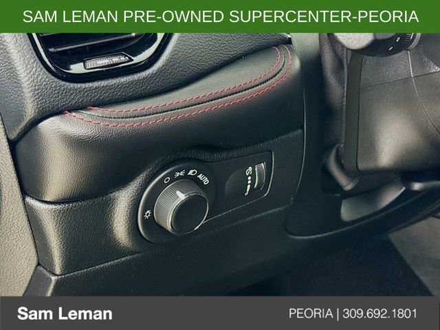 Used 2024 Dodge Durango GT image 10