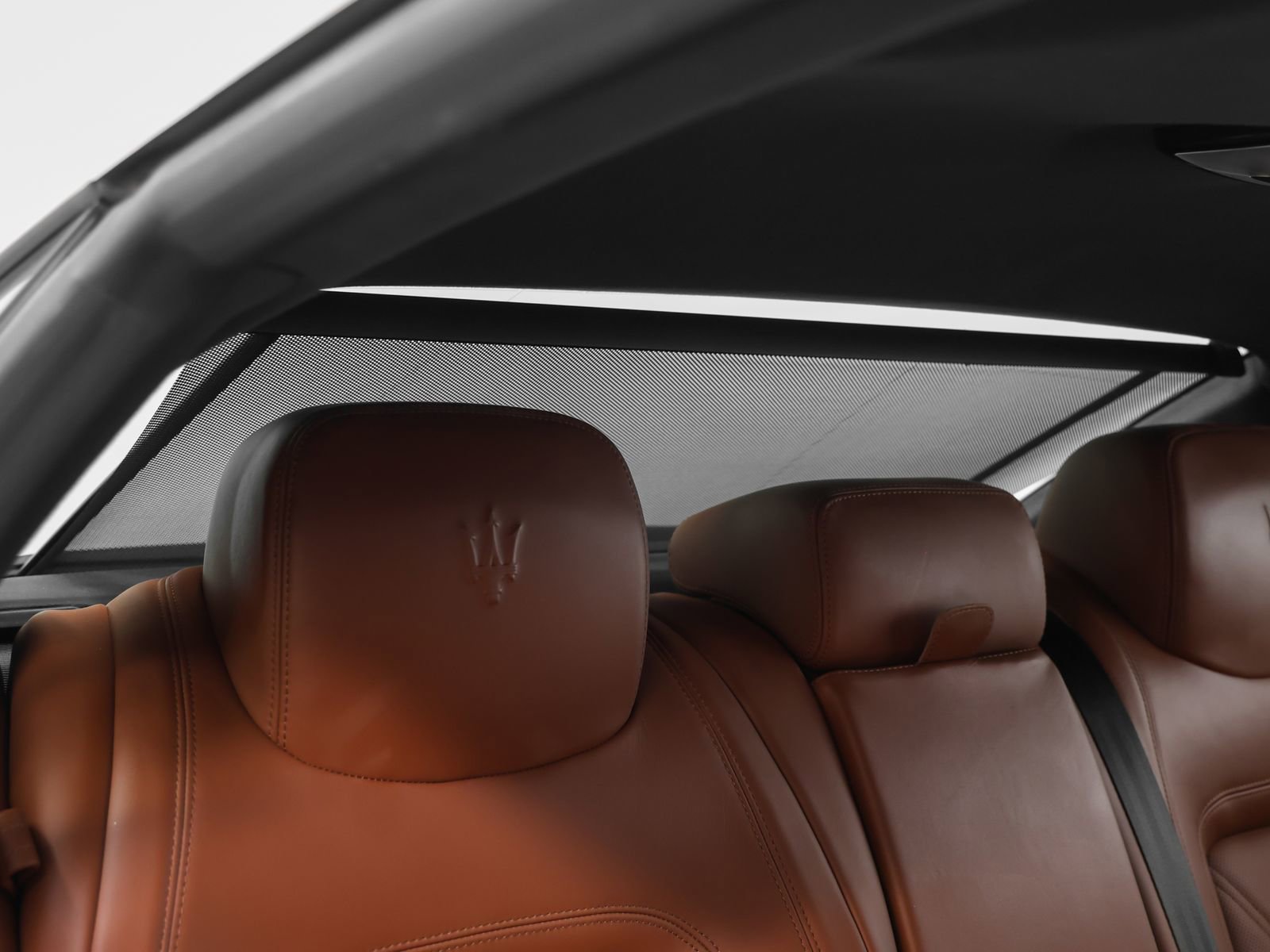 Used 2023 Maserati Quattroporte Modena RWD image 34
