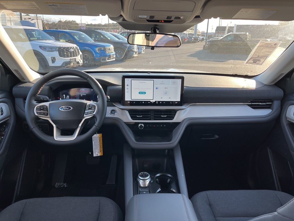 New 2026 Ford Explorer Active image 6