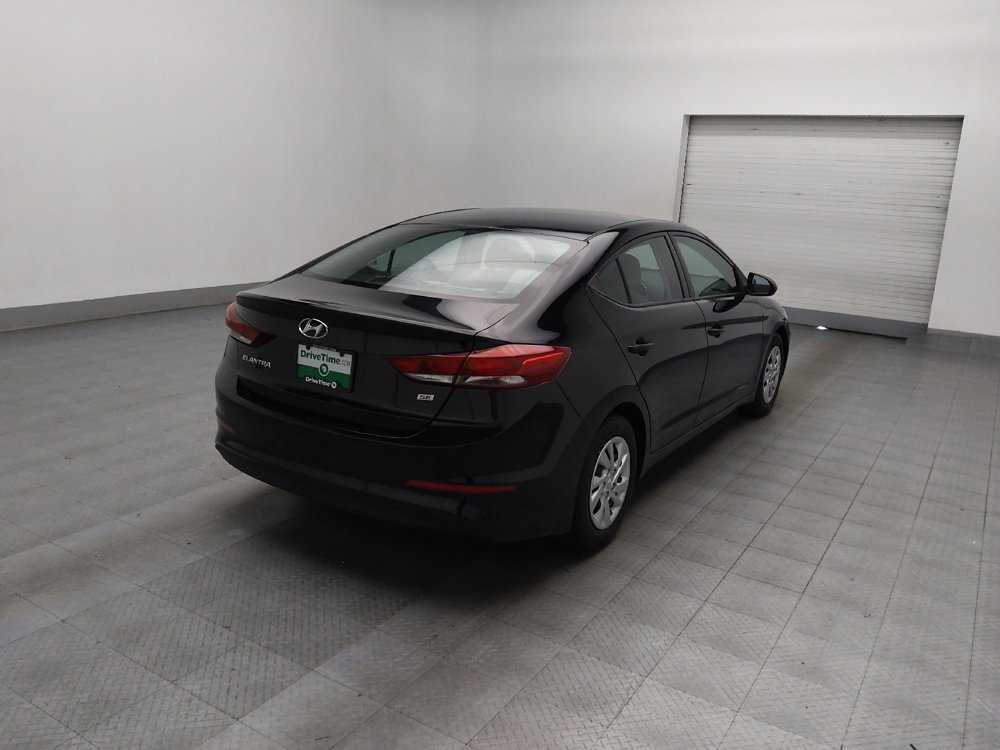 Used 2018 Hyundai Elantra SE w/ Cargo Package image 9