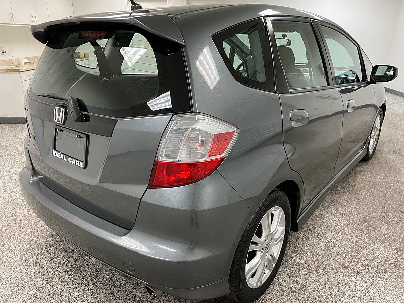 Used 2011 Honda Fit Sport image 5
