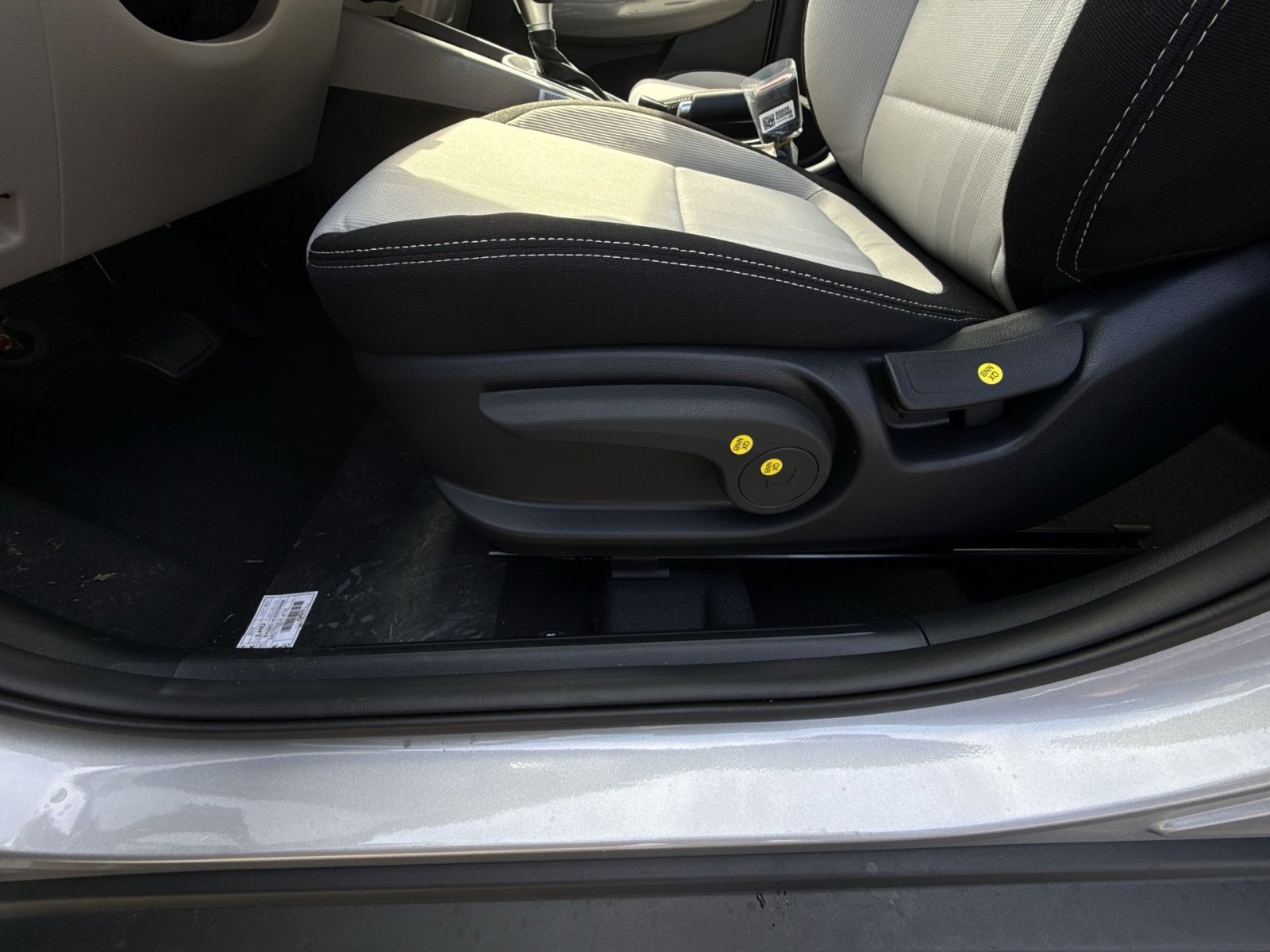 New 2026 Hyundai Venue SEL FWD image 14