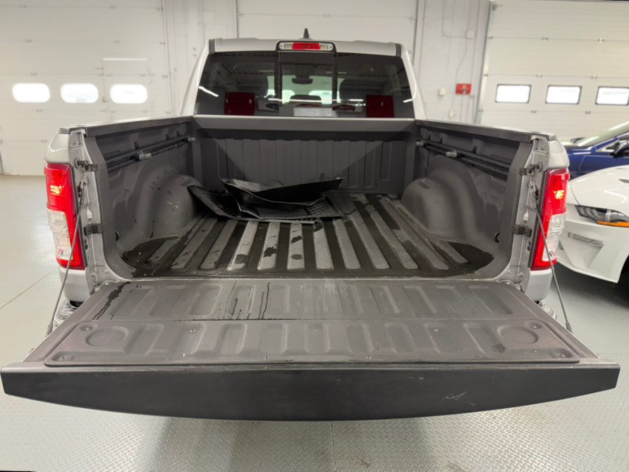 Used 2019 RAM 1500 Big Horn AWD/4WD image 15