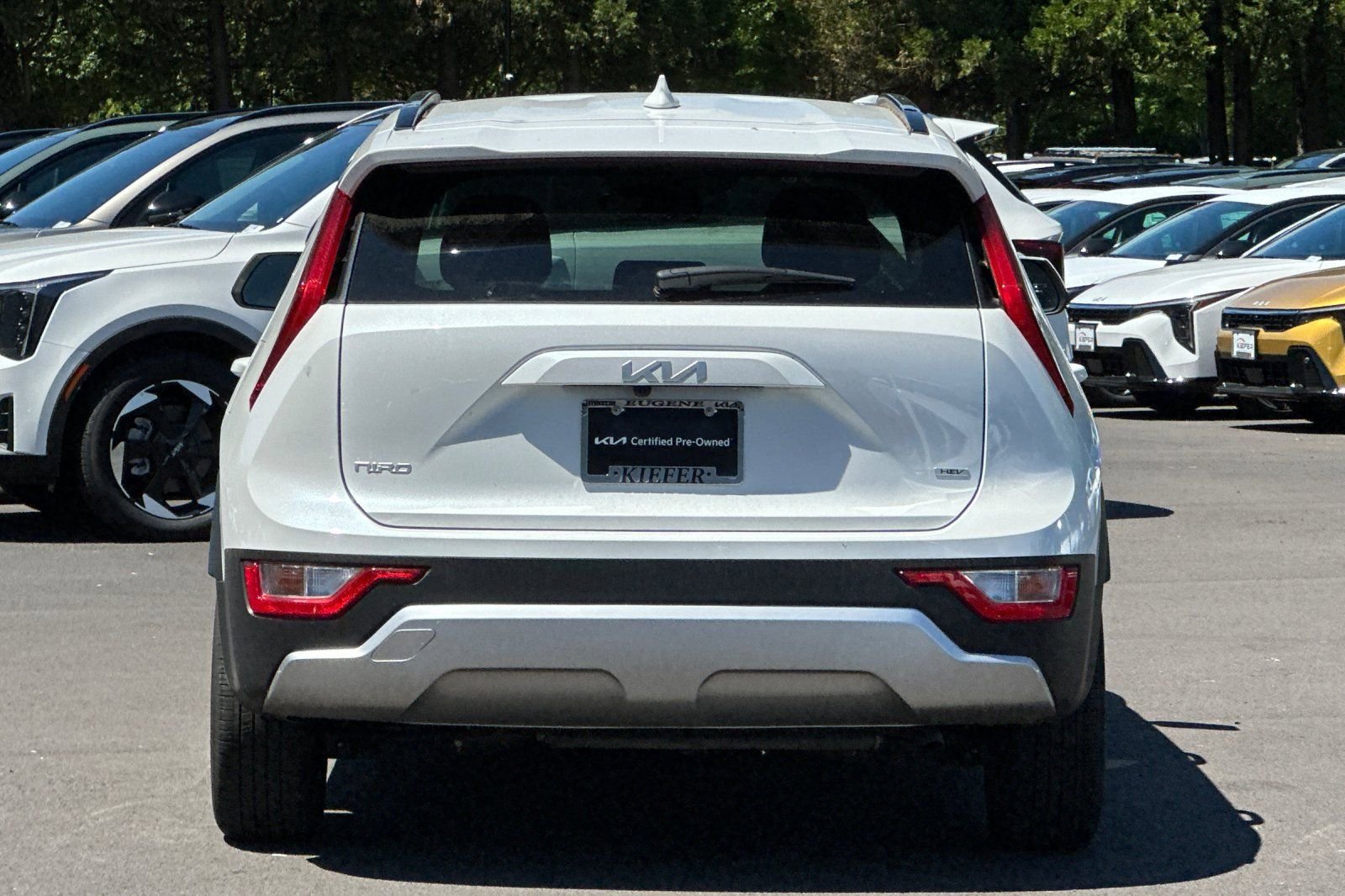 Certified 2025 Kia Niro LX FWD image 5