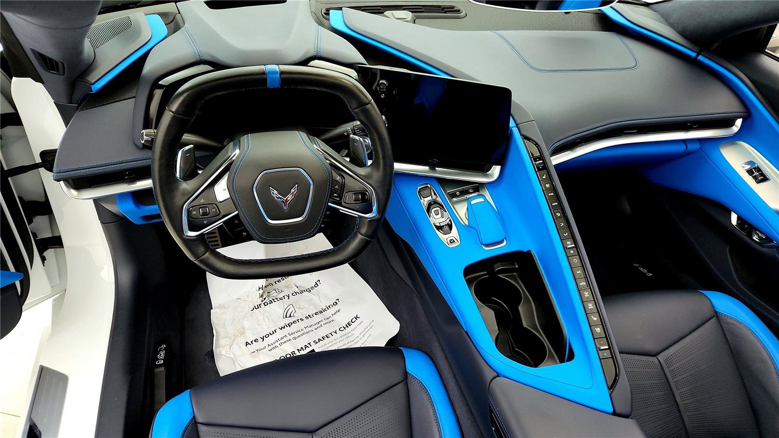 Used 2023 Chevrolet Corvette Stingray Premium Conv w/ 3LT RWD image 23