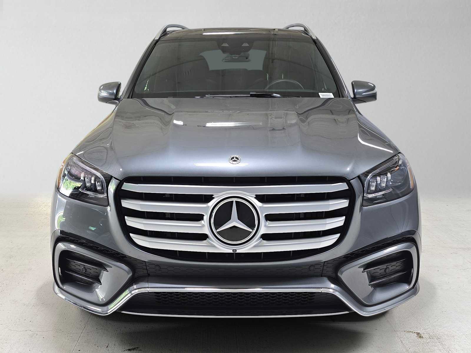 Used 2026 Mercedes-Benz GLS 450 4MATIC image 8
