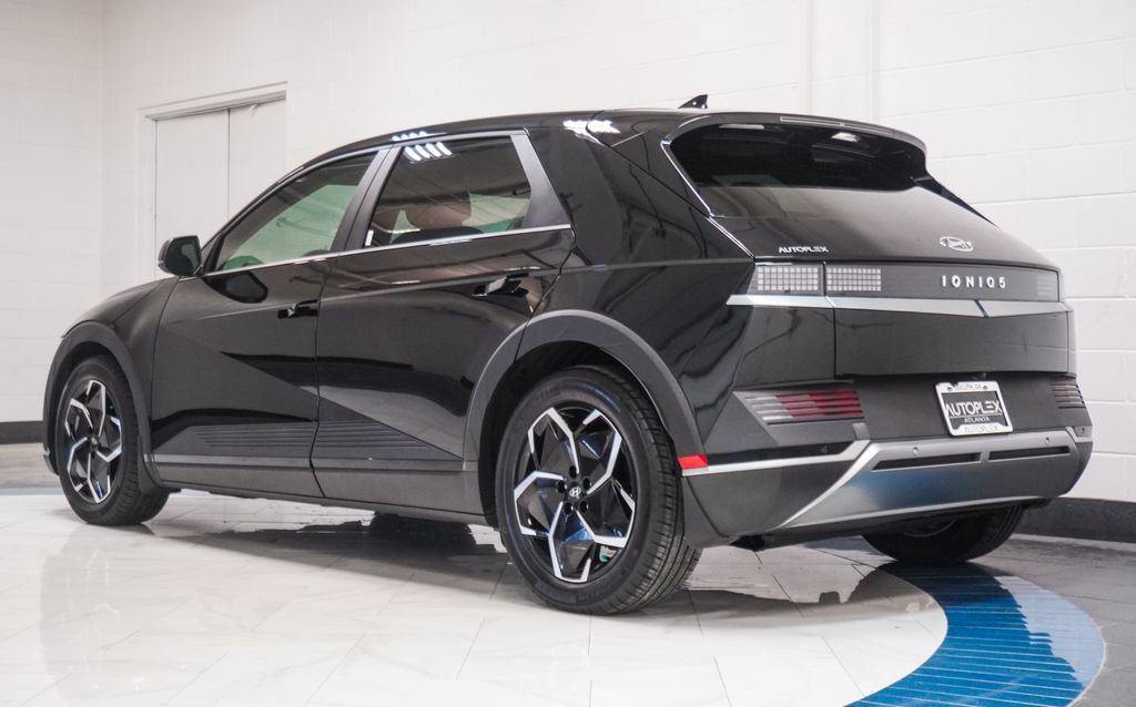 Used 2023 Hyundai Ioniq 5 SE RWD image 30
