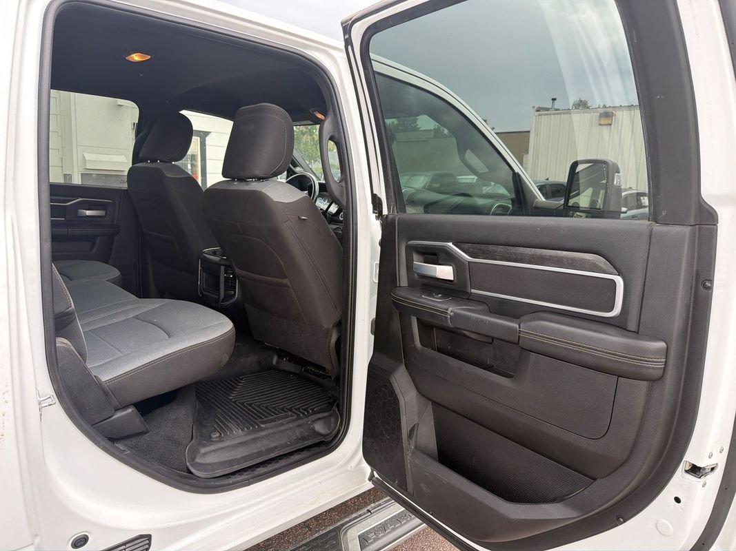 Used 2024 RAM 2500 Big Horn w/ Off Road Package AWD/4WD image 14