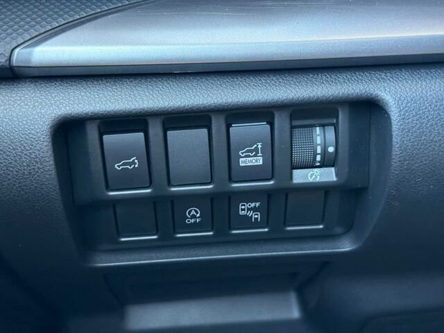 Used 2020 Subaru Forester Premium AWD/4WD image 33