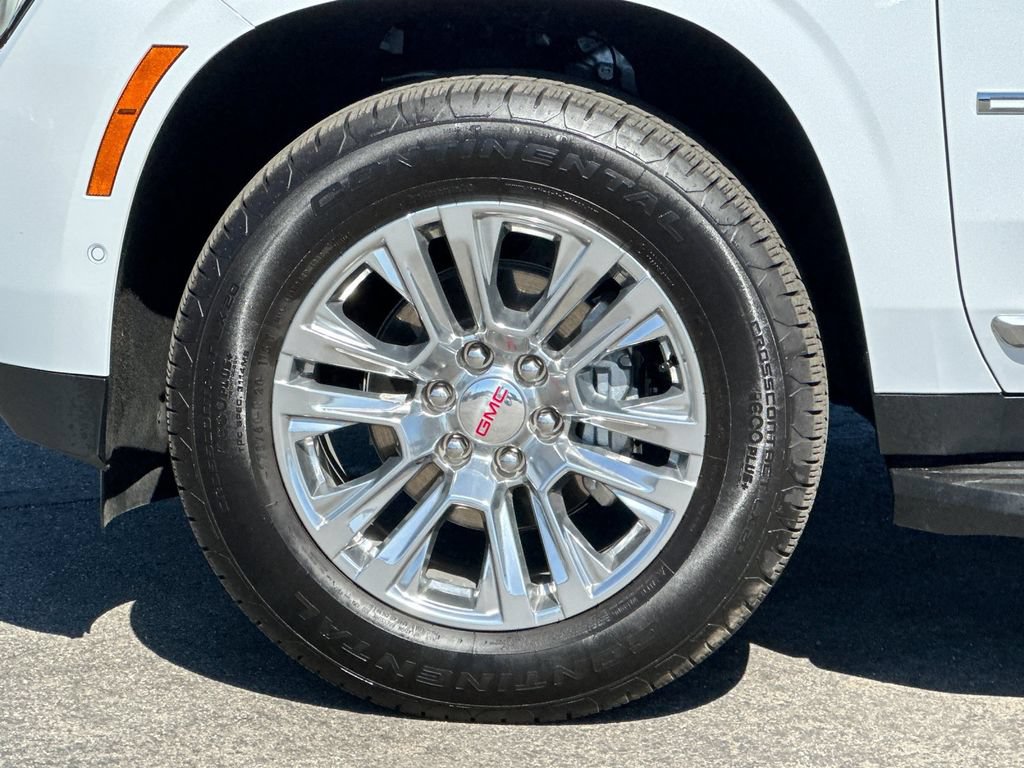 Used 2026 GMC Yukon Denali RWD image 26