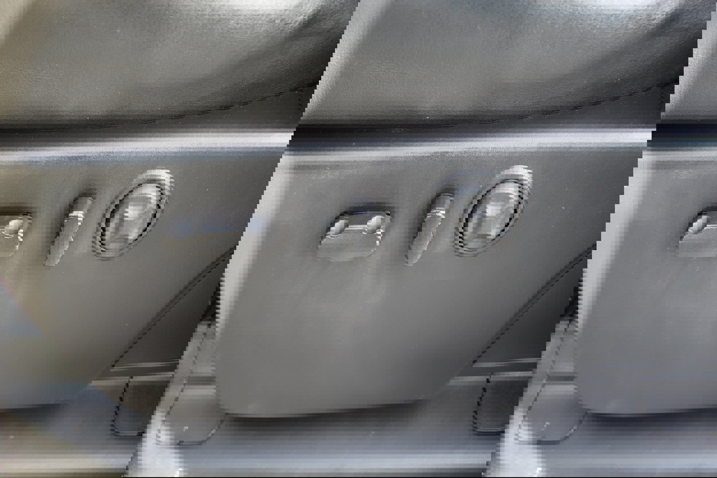 Used 2012 GMC Sierra 3500 Denali image 25