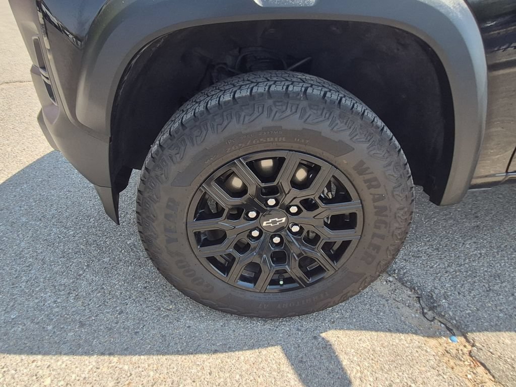Certified 2024 Chevrolet Colorado Trail Boss w/ Advanced Trailering Package AWD/4WD image 18
