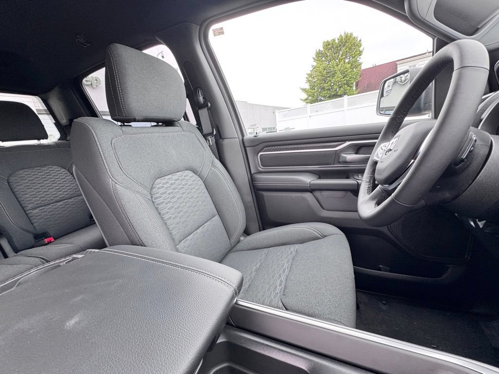 New 2026 RAM 1500 Big Horn w/ Night Edition AWD/4WD image 21