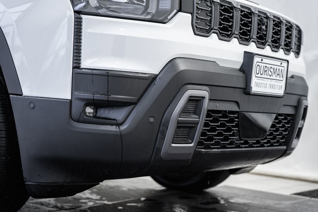 New 2026 Jeep Cherokee Overland w/ Advanced Pro Tech Group image 15