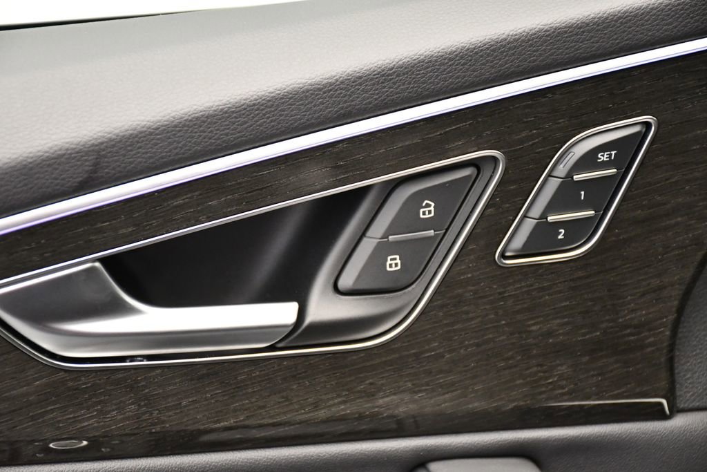 Used 2025 Audi Q7 3.0T Premium Plus w/ Premium Plus Package image 34