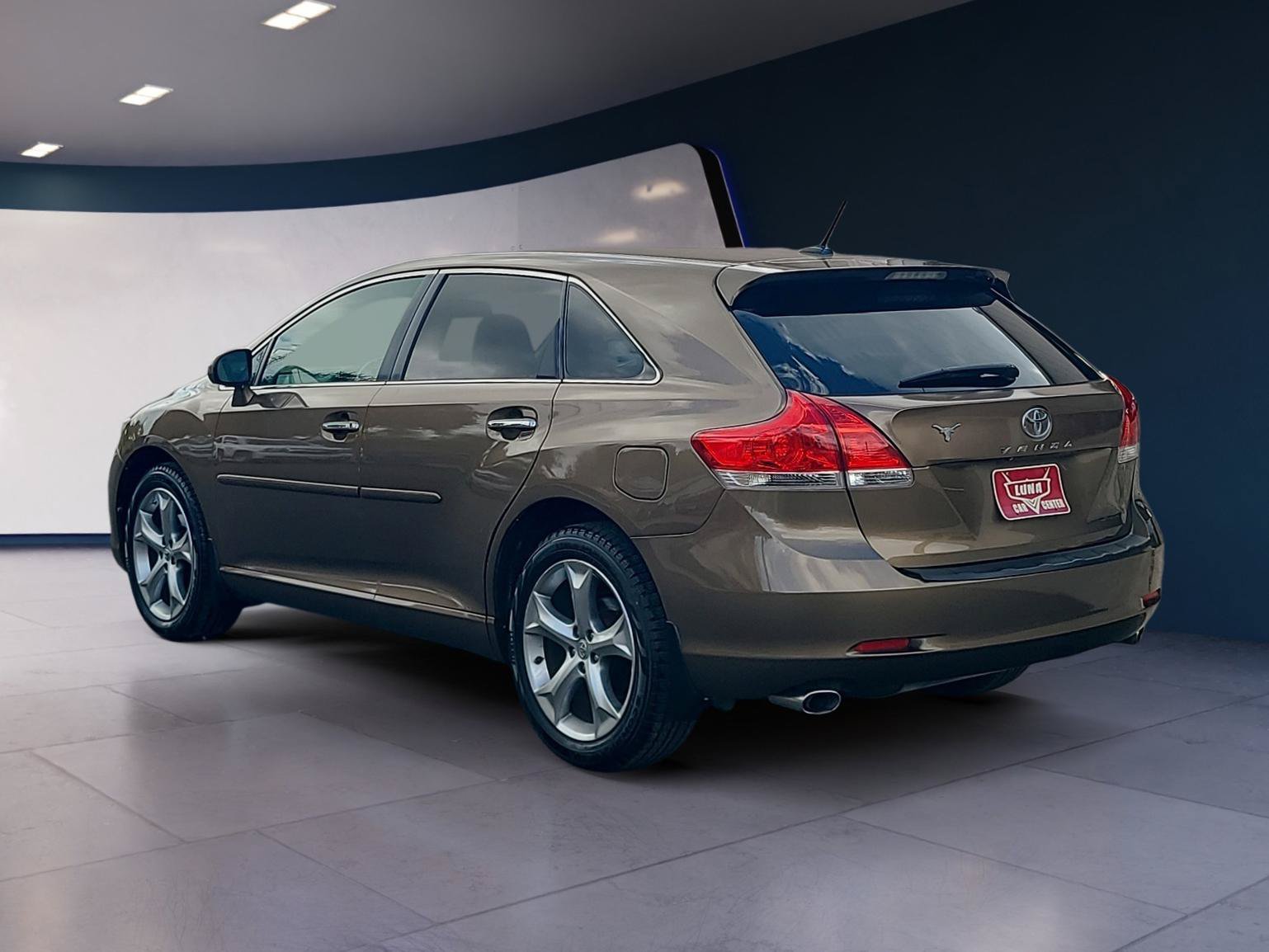 Used 2009 Toyota Venza w/ Comfort Pkg FWD image 3
