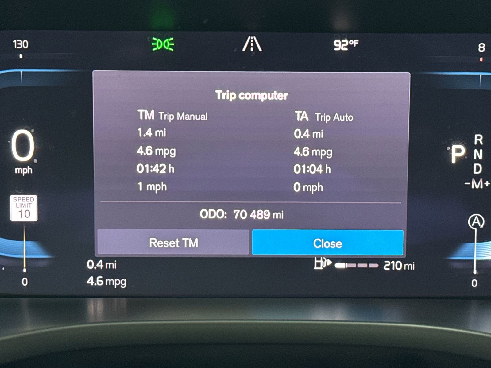 Used 2022 Volvo XC60 B5 Momentum w/ Protection Package Premier FWD image 23