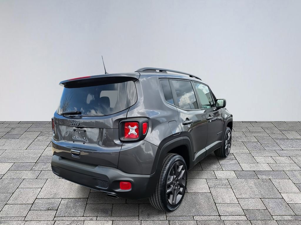 Used 2021 Jeep Renegade Latitude w/ Convenience Group image 7