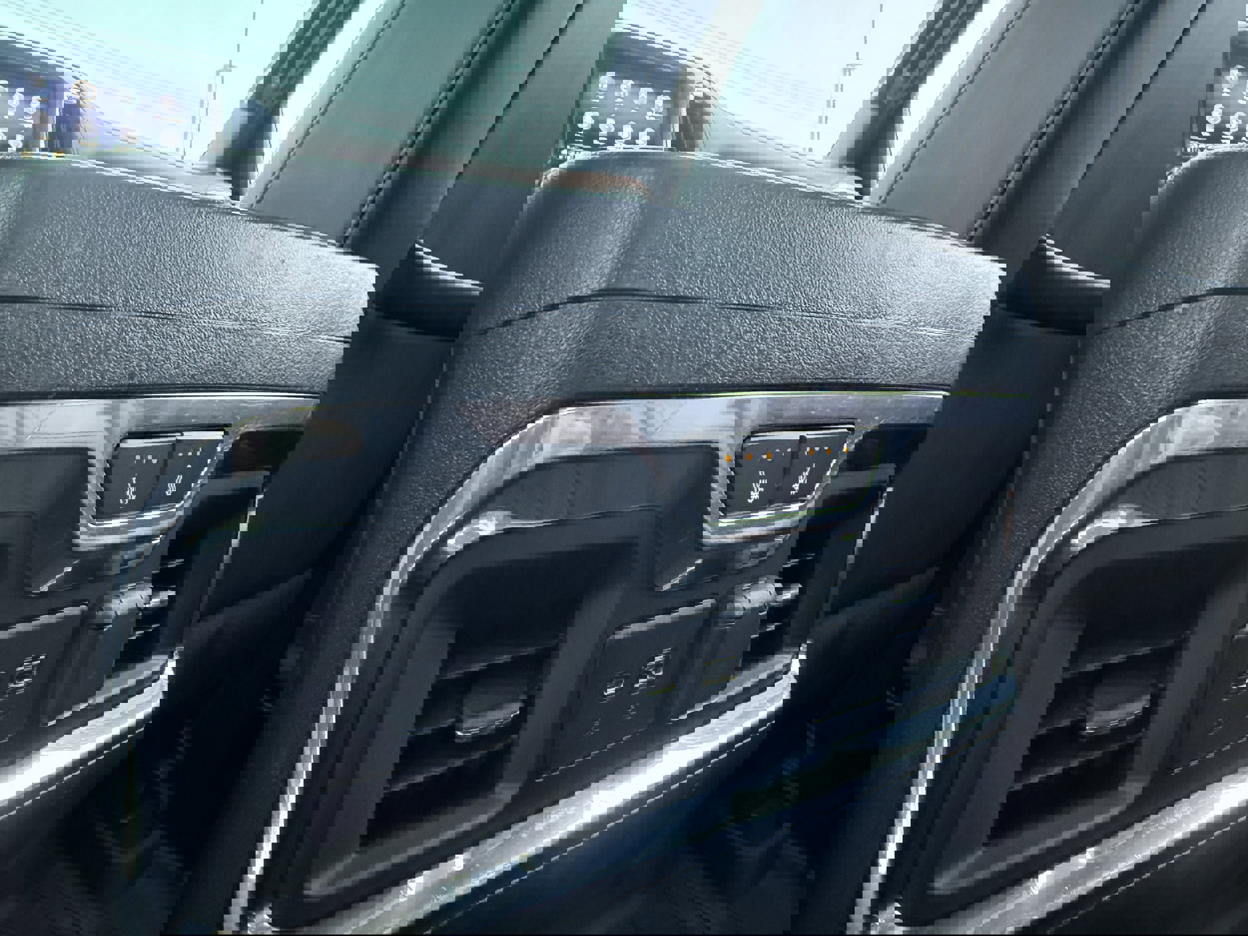 Used 2020 Chevrolet Silverado 2500 High Country image 19