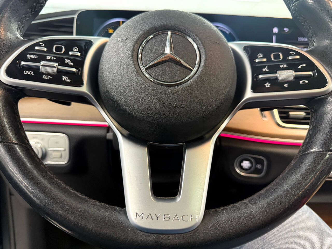 Used 2020 Mercedes-Benz GLS 450 4MATIC image 15