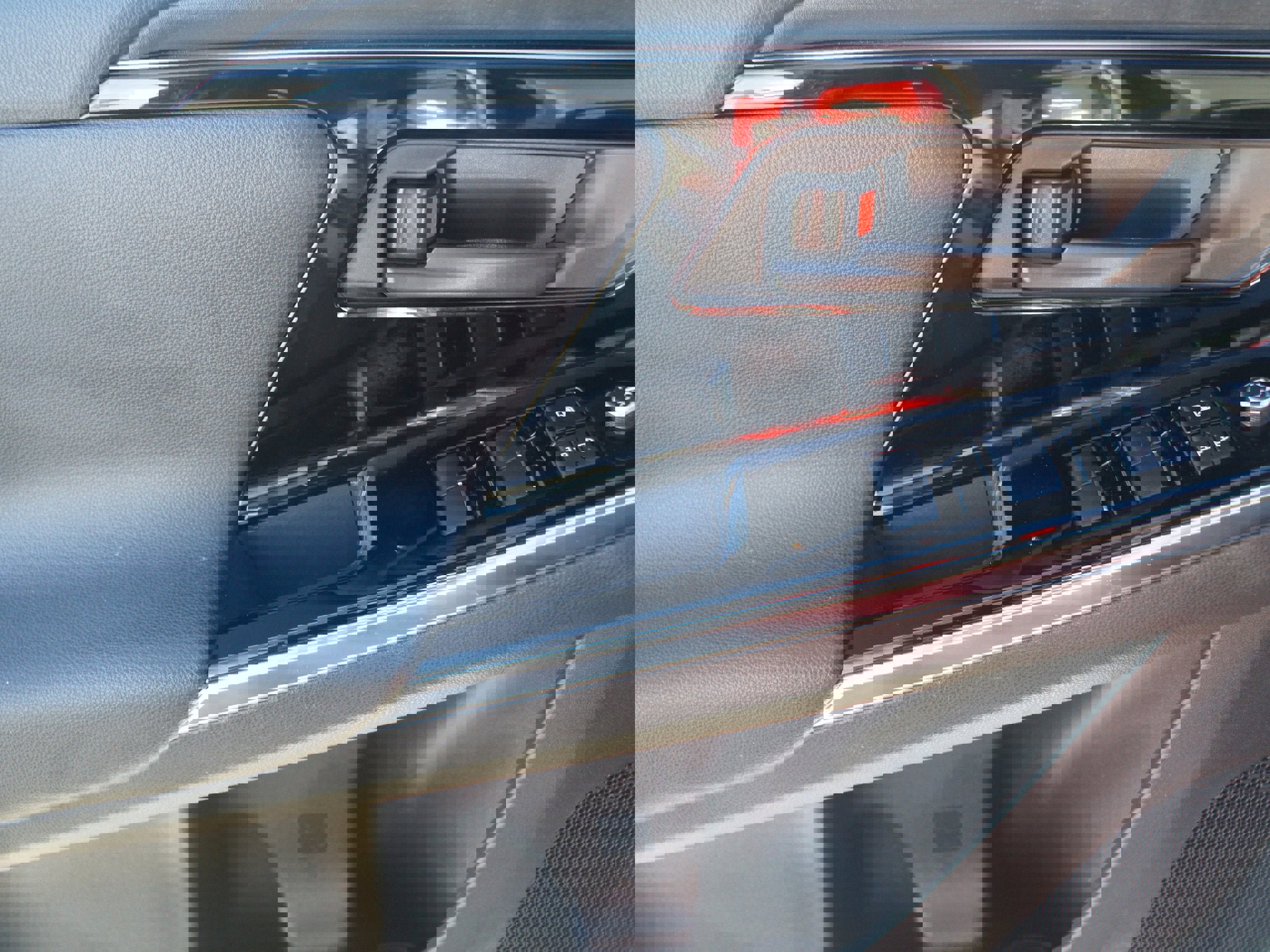 Used 2023 Toyota bZ4X Limited image 31