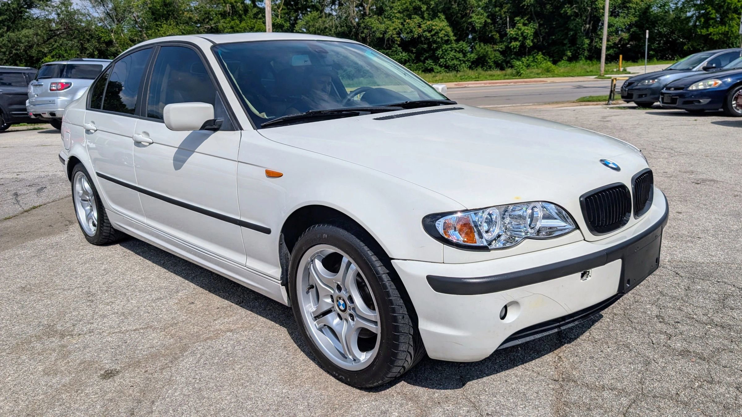Used 2005 BMW 325i Sedan