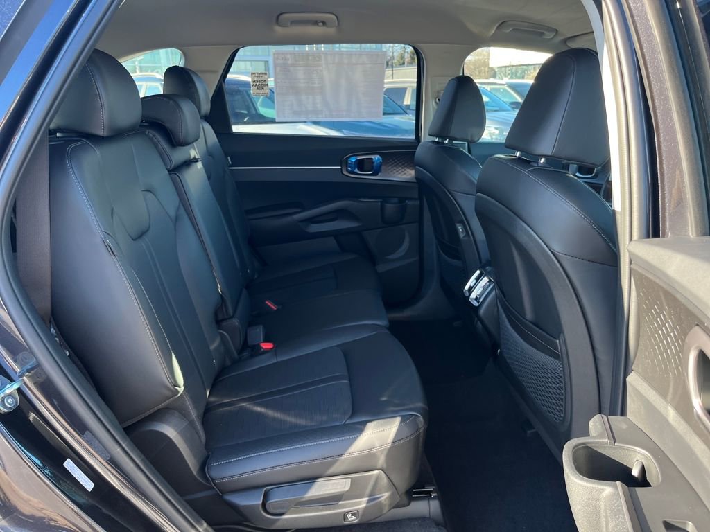 New 2026 Kia Sorento S AWD/4WD image 17