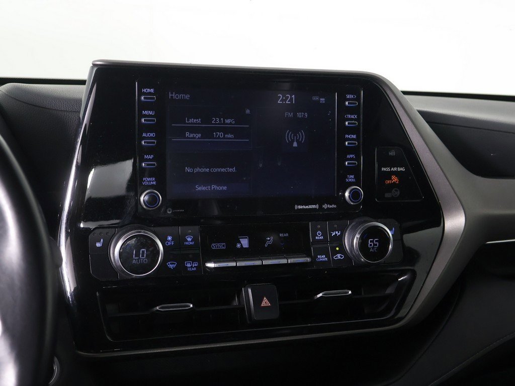 Used 2020 Toyota Highlander XLE image 45