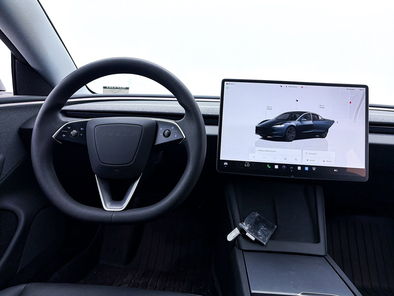 Used 2024 Tesla Model 3 Standard Range image 3