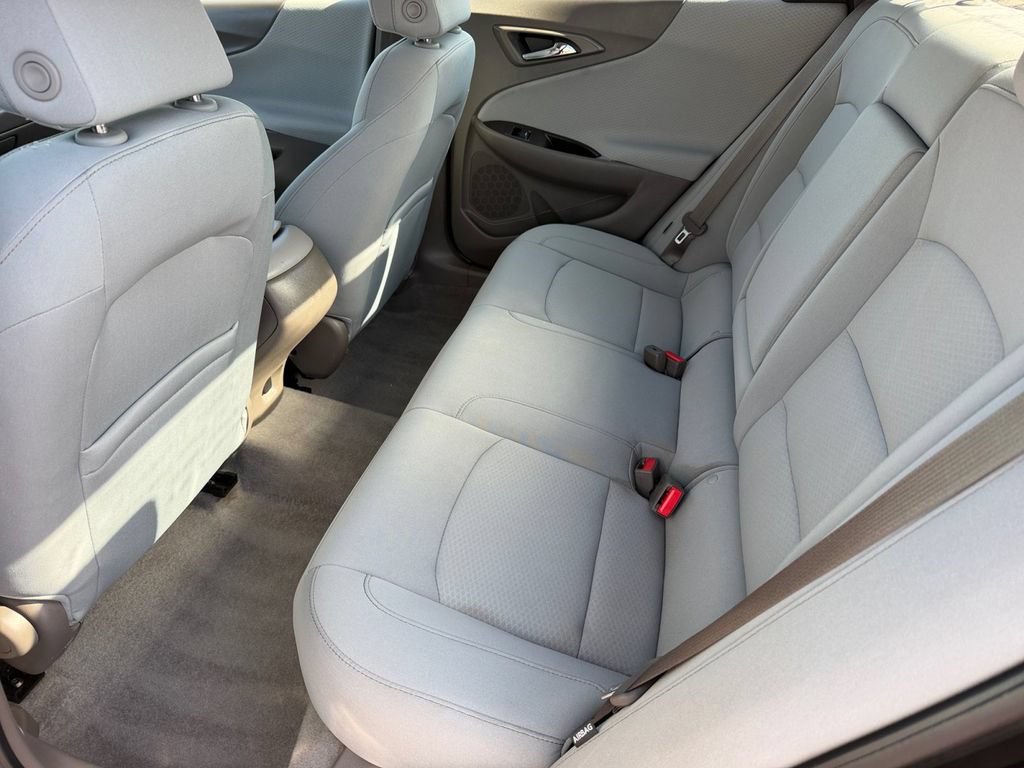 Used 2017 Chevrolet Malibu LS w/ LPO, Convenience Package 1 FWD image 13