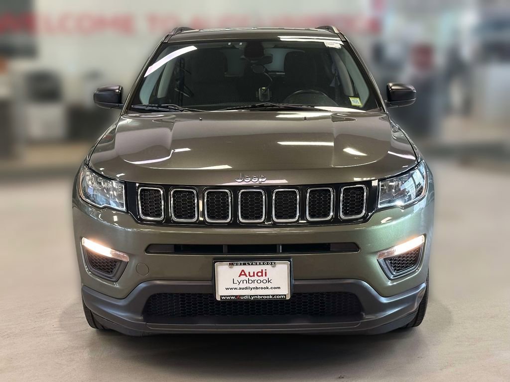 Used 2017 Jeep Compass Sport w/ Cold Weather Group AWD/4WD image 2