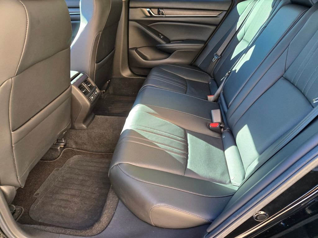 Used 2021 Honda Accord EX-L image 8