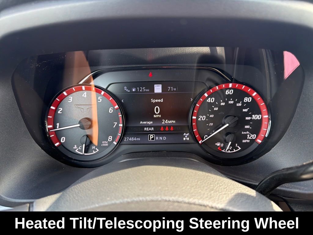 Used 2024 Nissan Titan PRO-4X w/ Pro-4x Convenience Package image 18