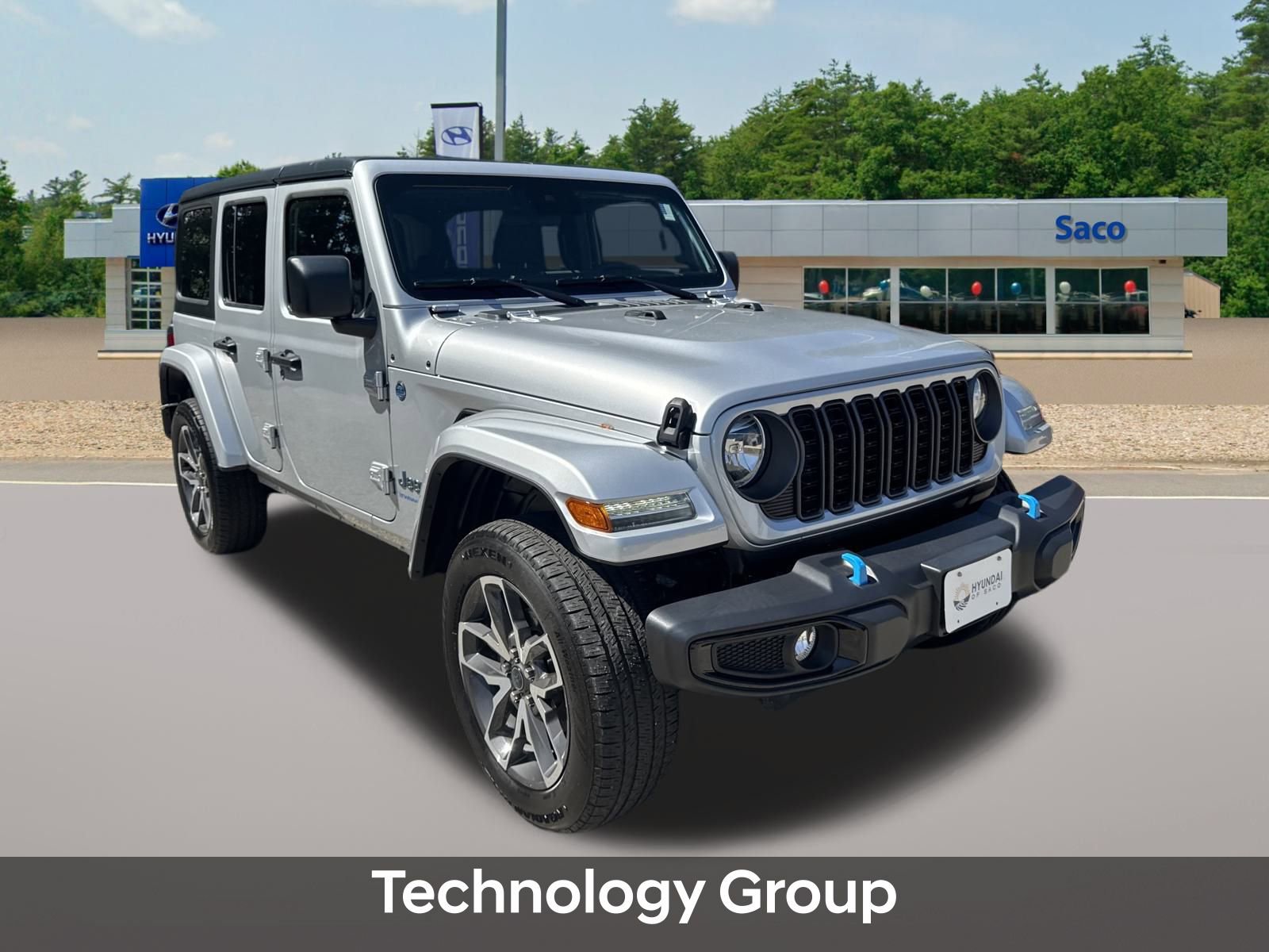 Used 2024 Jeep Wrangler Unlimited w/ Convenience Group image 5