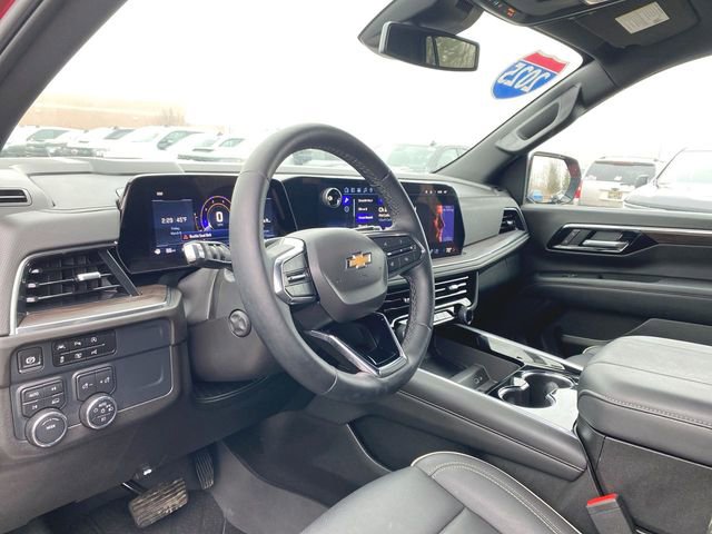 Used 2025 Chevrolet Tahoe Premier AWD/4WD image 10