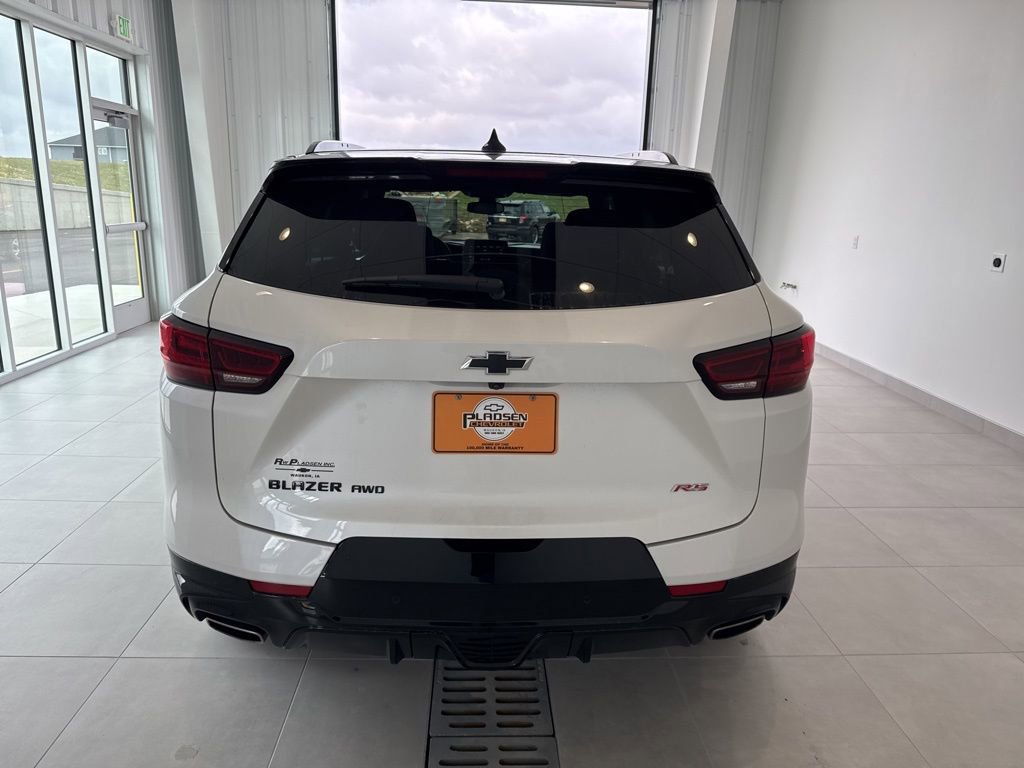 Used 2024 Chevrolet Blazer RS w/ LPO, Floor Liner Package image 5