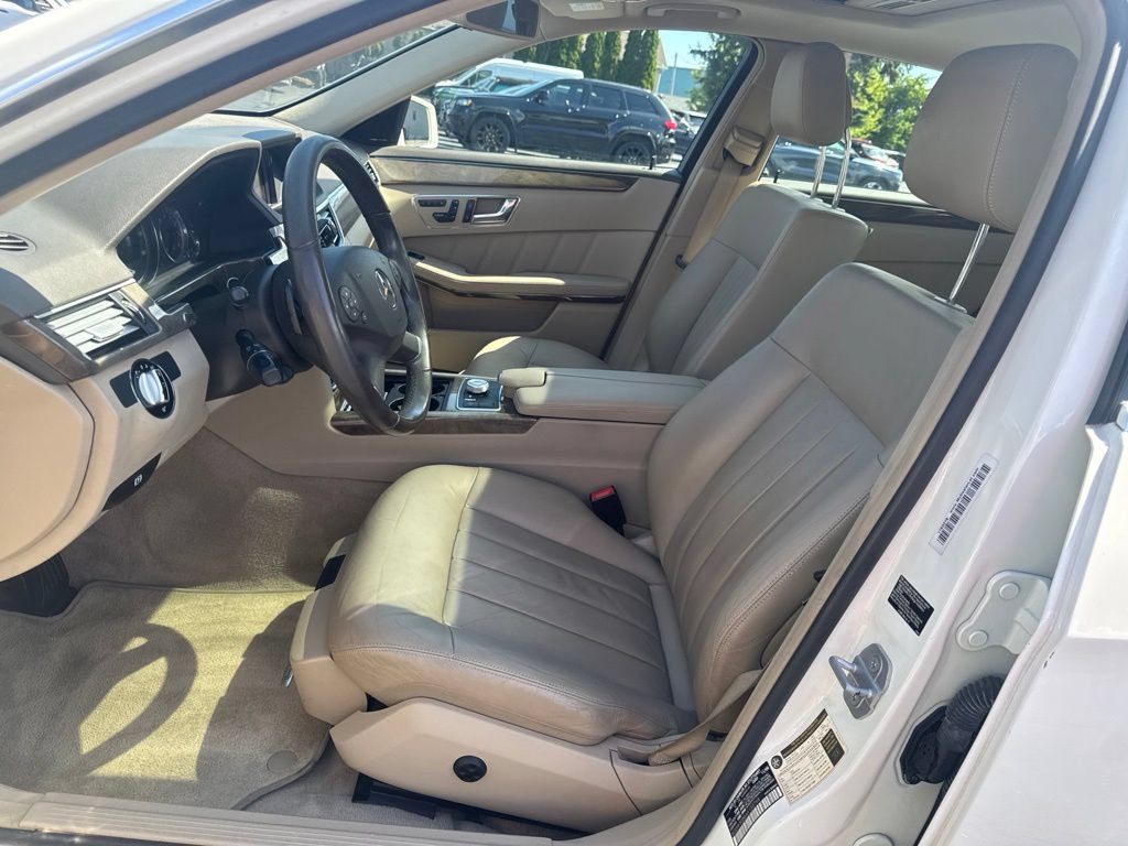 Used 2010 Mercedes-Benz E 350 Sedan image 11