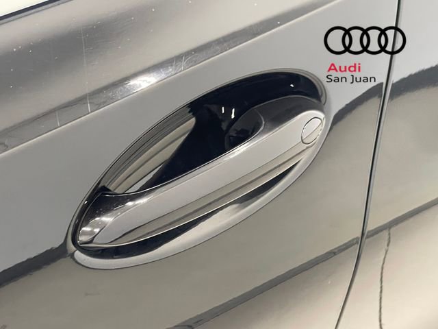 Used 2021 BMW 330i Sedan w/ Driving Assistance Package image 29