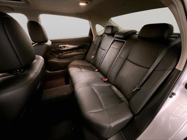 Used 2019 INFINITI Q70 L 3.7 AWD/4WD image 25