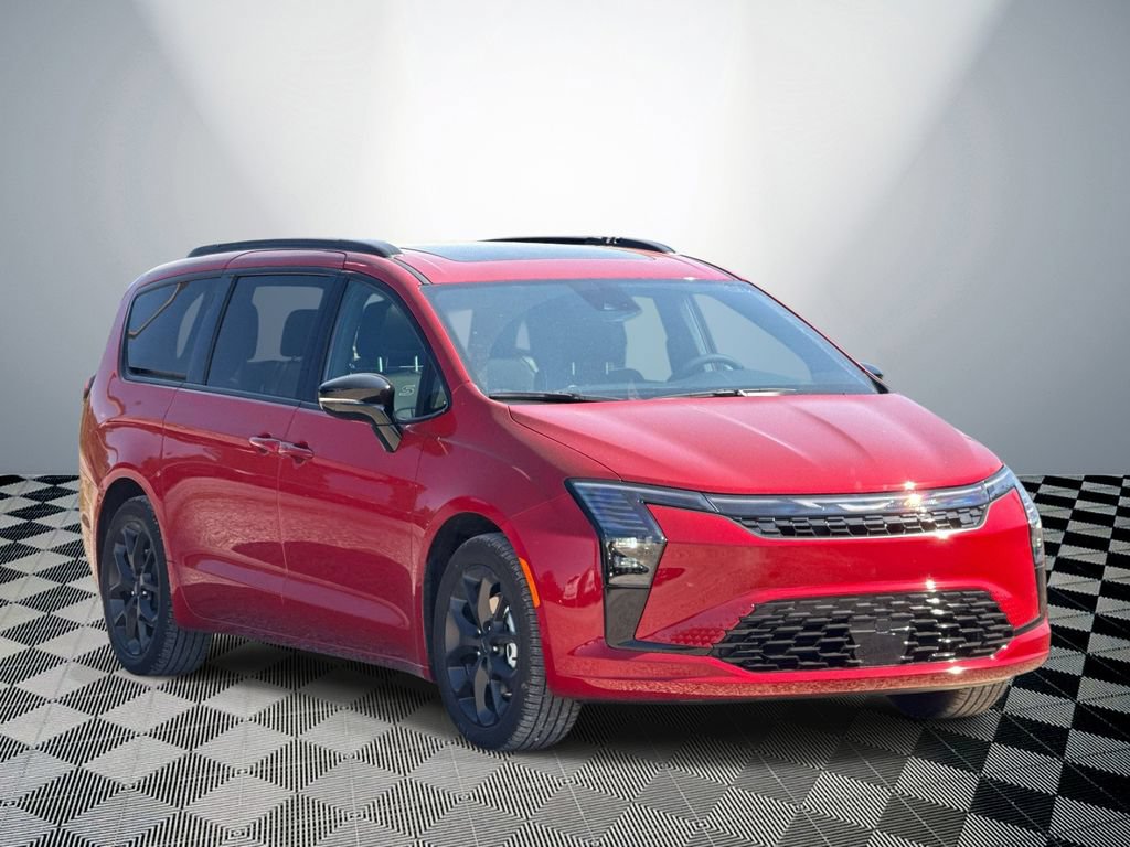New 2027 Chrysler Pacifica Limited w/ S Appearance Package FWD image 4