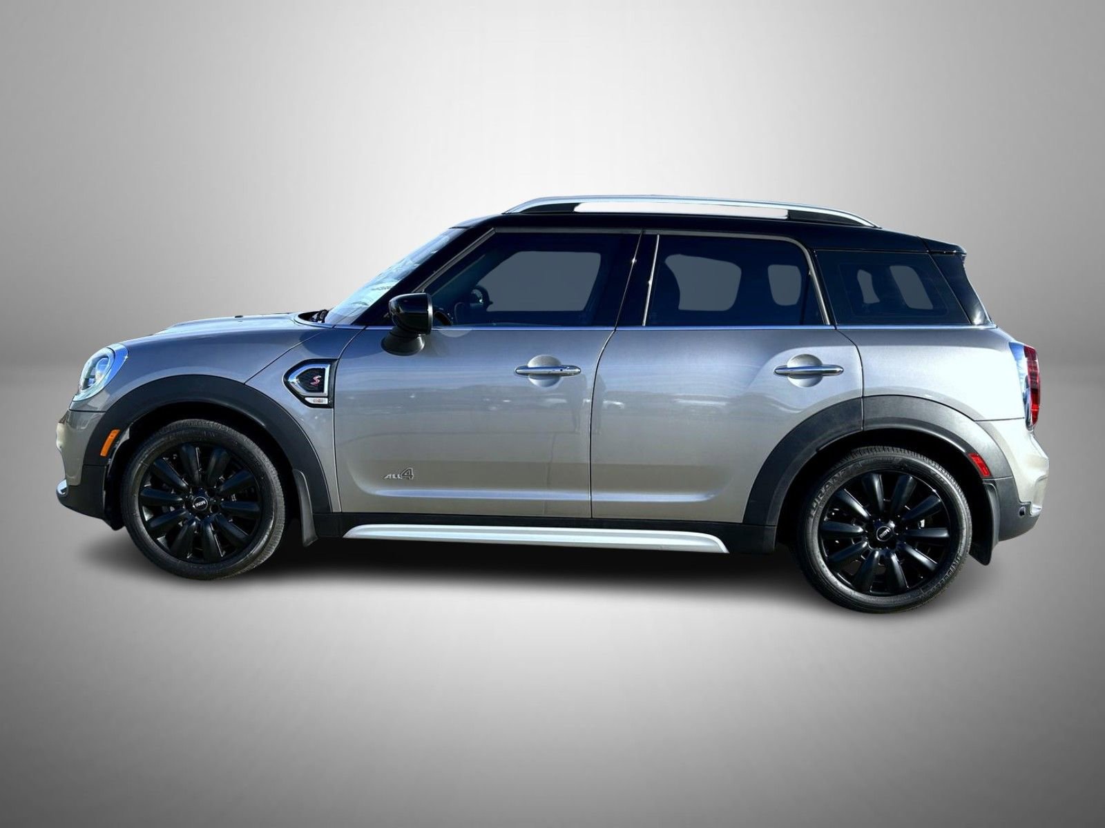 Used 2020 MINI Cooper Countryman S w/ Convenience Package image 8