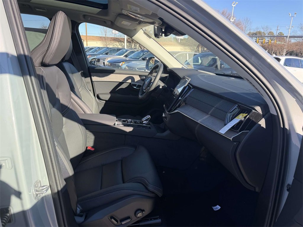 New 2026 Volvo XC90 B6 Ultra w/ Protection Package AWD/4WD image 11
