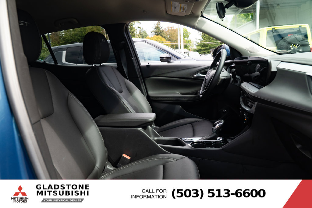 Used 2024 Buick Encore GX Sport Touring w/ Comfort Package AWD/4WD image 24