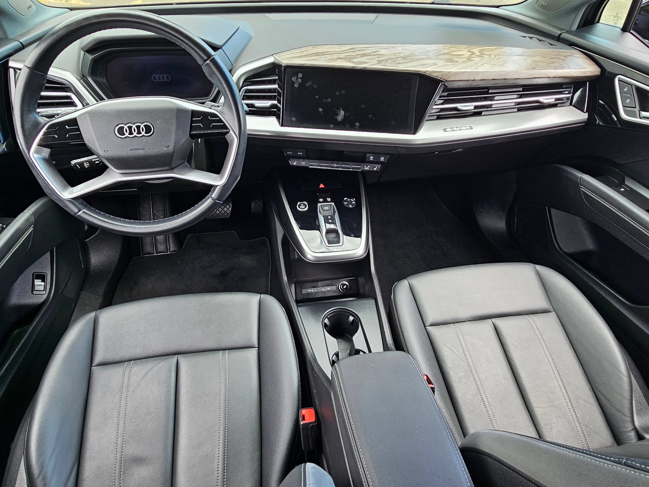Used 2023 Audi Q4 e-tron Premium Plus w/ Premium Plus RWD image 23