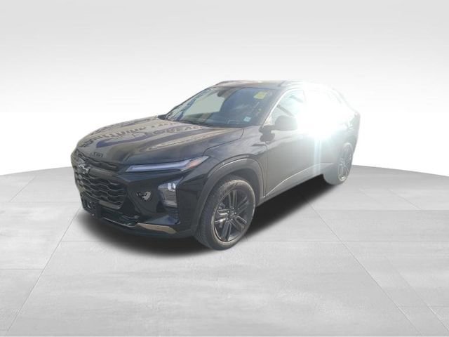 Used 2025 Chevrolet Trax ACTIV image 4