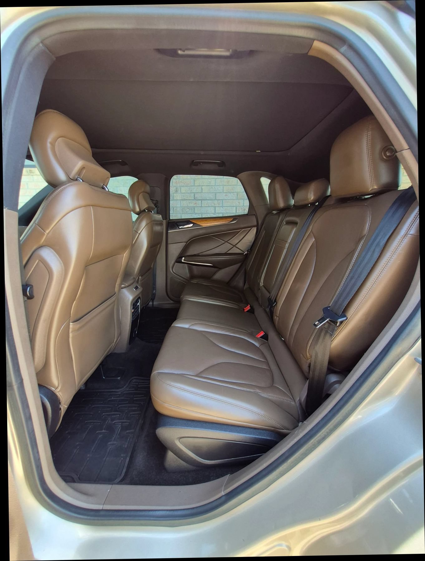 Used 2015 Lincoln MKC FWD w/ Equipment Group 102A Reserve image 13